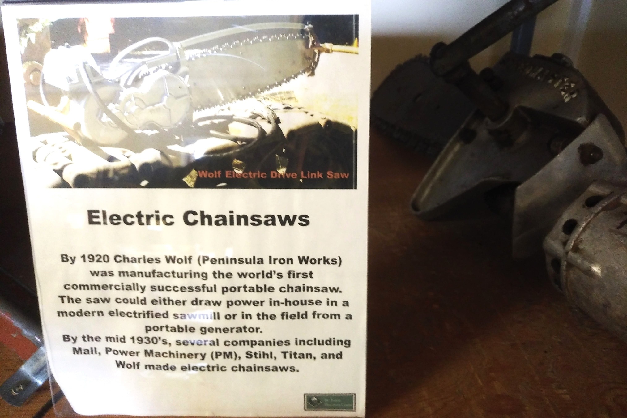 1e Electric ChainsawBC Discovery Centre Sept 20232305843009373372499